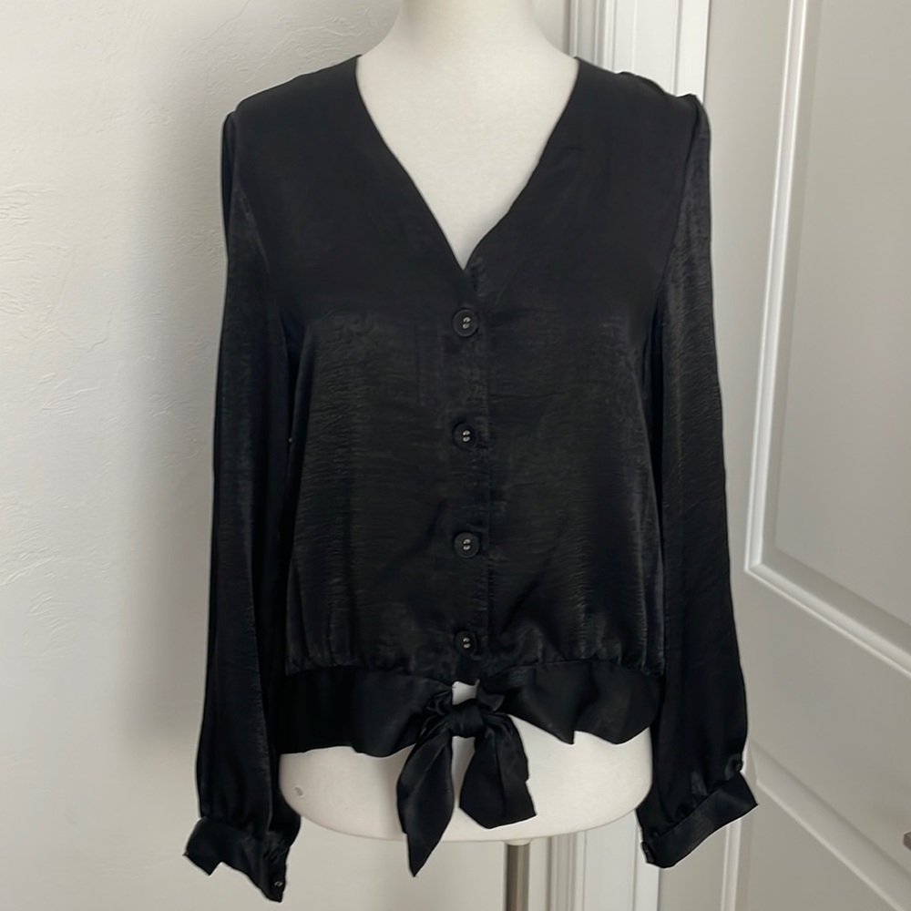 Like new Laundry by Shelli Segal top